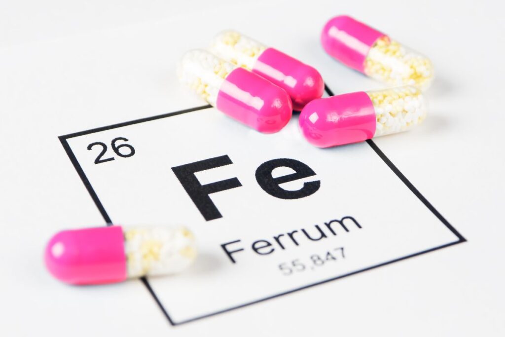 Pink pills with mineral Fe (Ferrum)